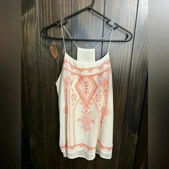 Blu Pepper Embroidered Tank Top | Size: Medium - Picture 2 of 6